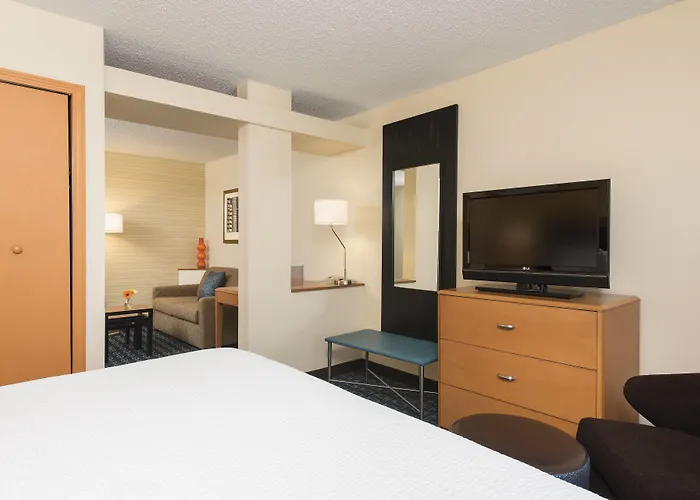 Fairfield Inn & Suites By Marriott Bloomington