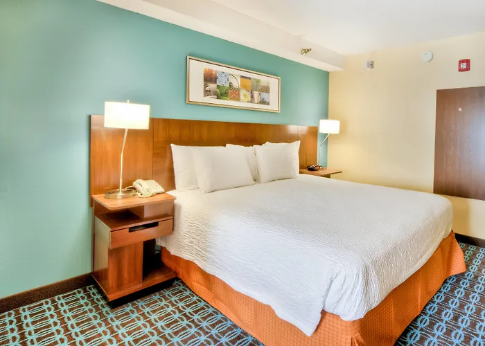 Fairfield Inn & Suites Raleigh Crabtree Valley