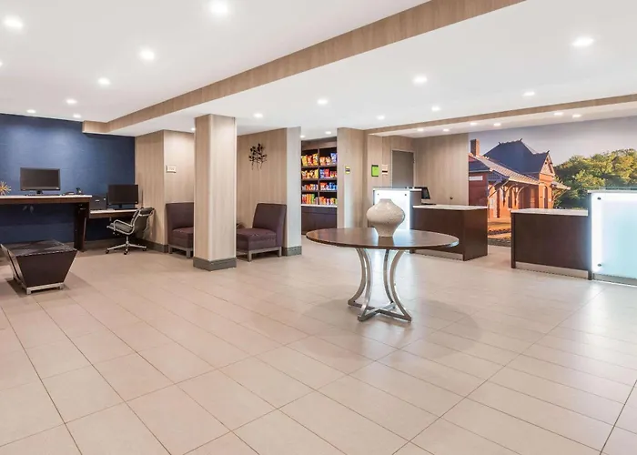 La Quinta By Wyndham Aberdeen-Apg