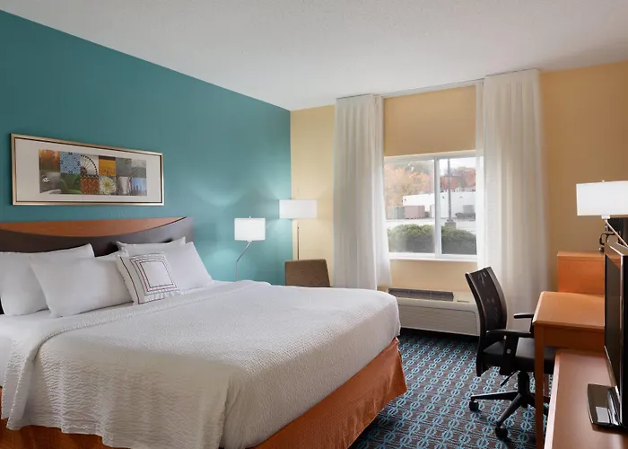 Fairfield Inn & Suites Youngstown Boardman Poland