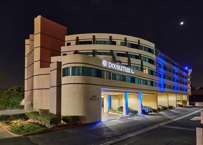 Doubletree By Hilton Fullerton