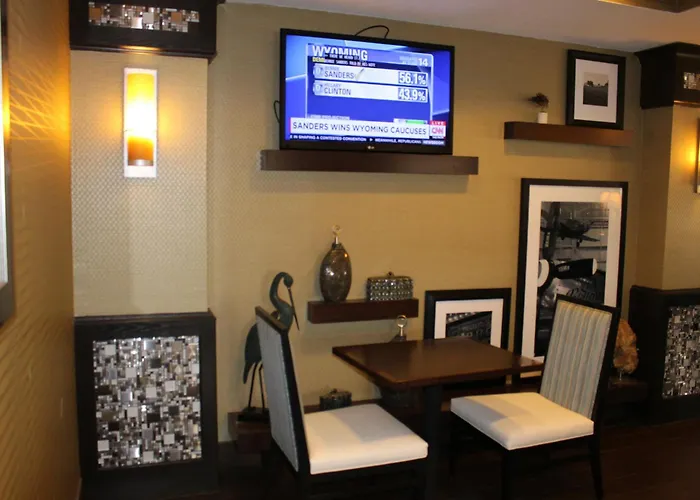 Best Western Plus Wichita West Airport Inn