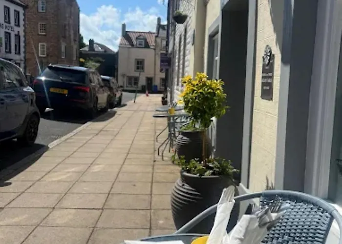 The Queens Head Hotel, Self Check-In