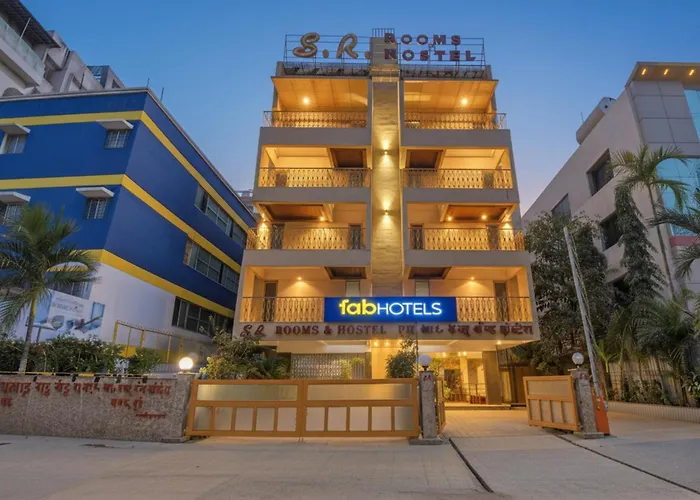Fabhotel Sr Wakad - Nr Mall Of Millenium