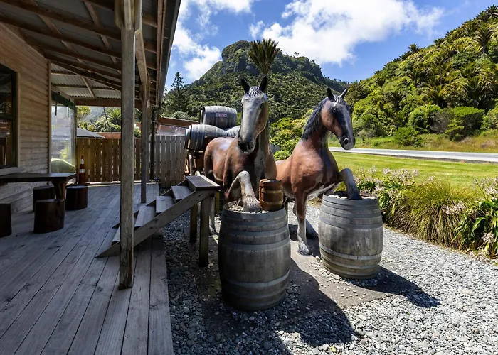 Punakaiki Rocks Hotel & Garden Bar