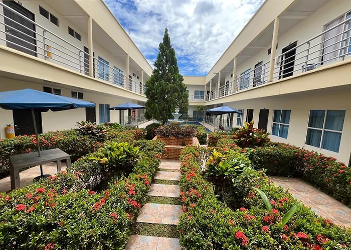 Hotel La Fuente J.N
