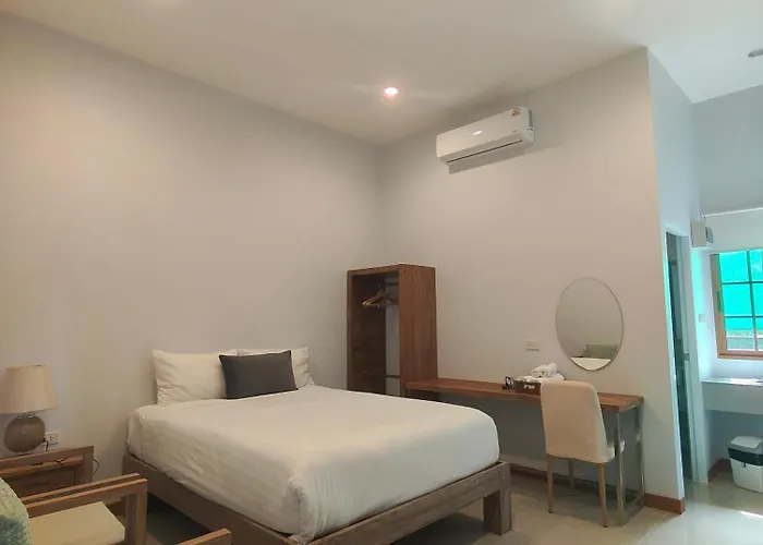 Look At Home Lamphun