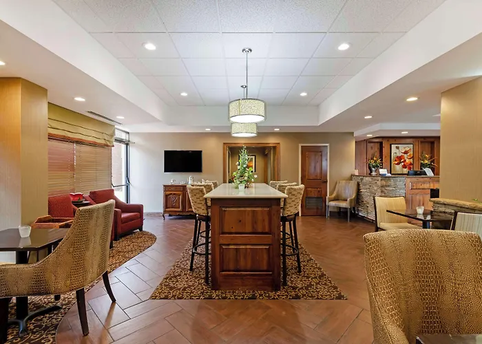 Best Western Colonial Inn