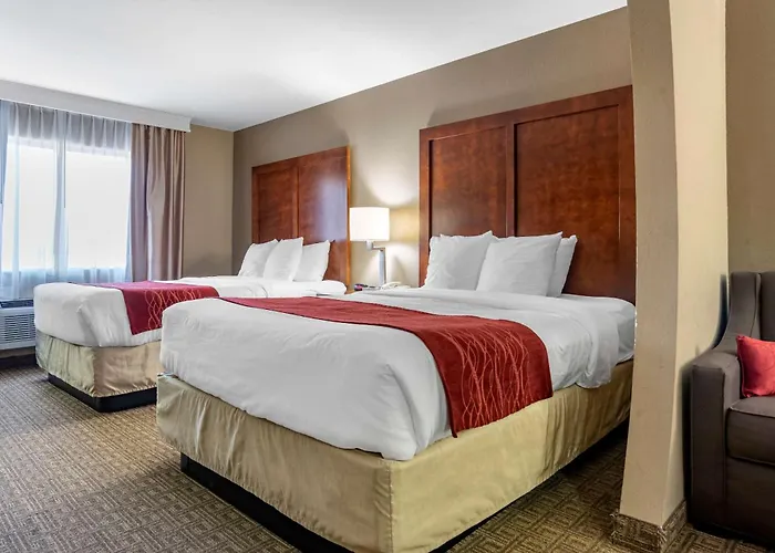 Comfort Inn & Suites Leeds I-20