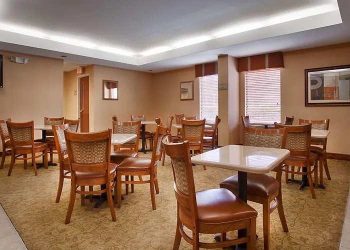 Best Western Plus Edison Inn