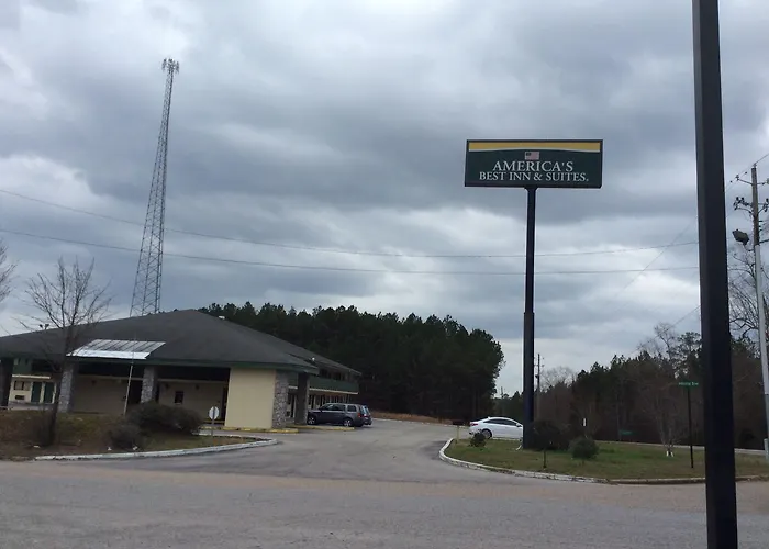 Days Inn By Wyndham York Alabama