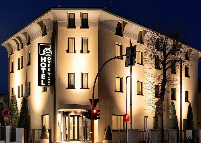 Hotel Ovest
