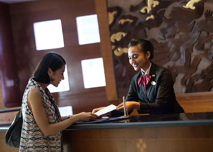 Hotel Santika Premiere Semarang
