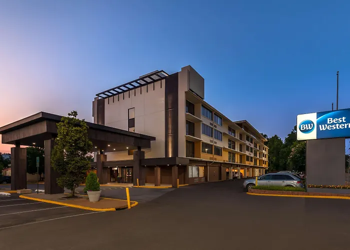 Best Western Plus Laurel