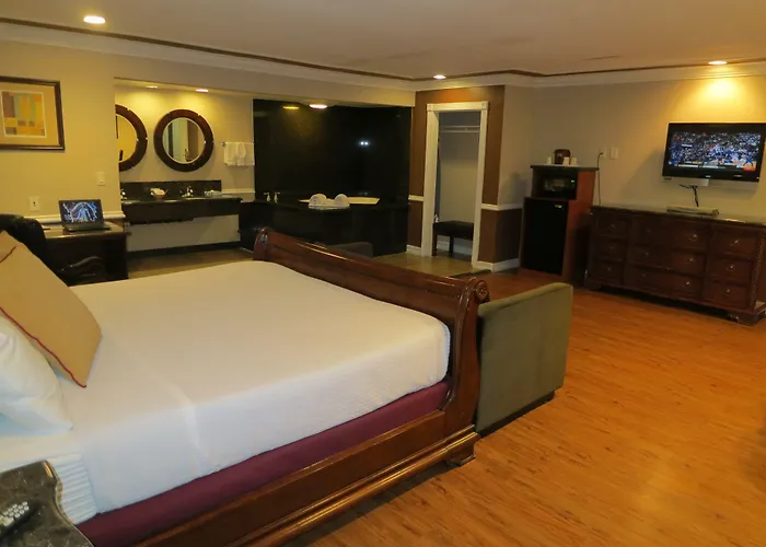 Dynasty Suites Hotel