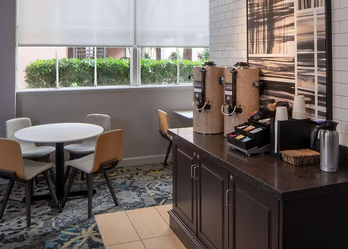 Sonesta Es Suites New Orleans Convention Center