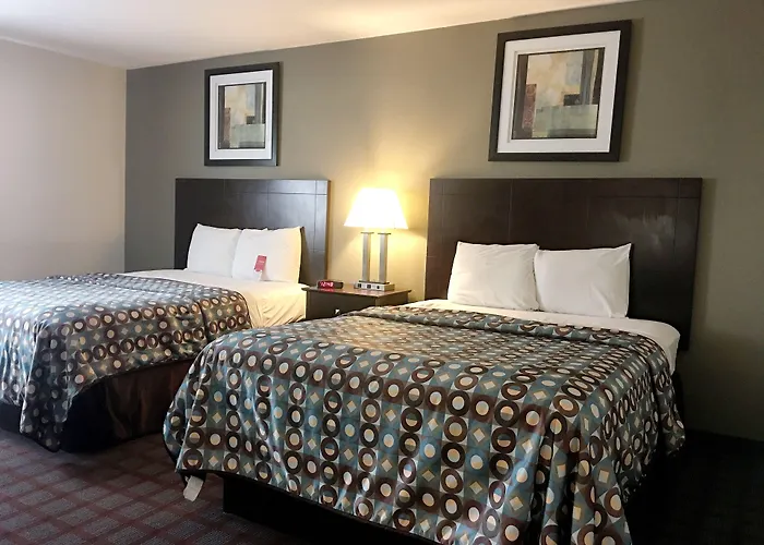 Baymont By Wyndham Iron Mountain