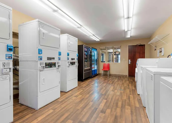 Studio 6 Corporate Extended Stay Buffalo Amherst Ny
