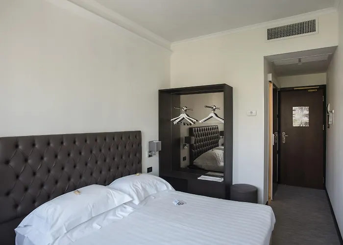 Hotel Plaza
