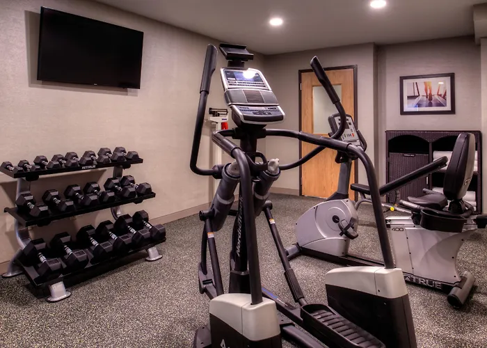 Best Western St. Clairsville Inn & Suites