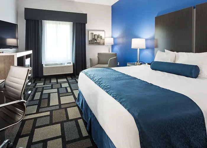 Best Western Plus Birmingham Inn & Suites