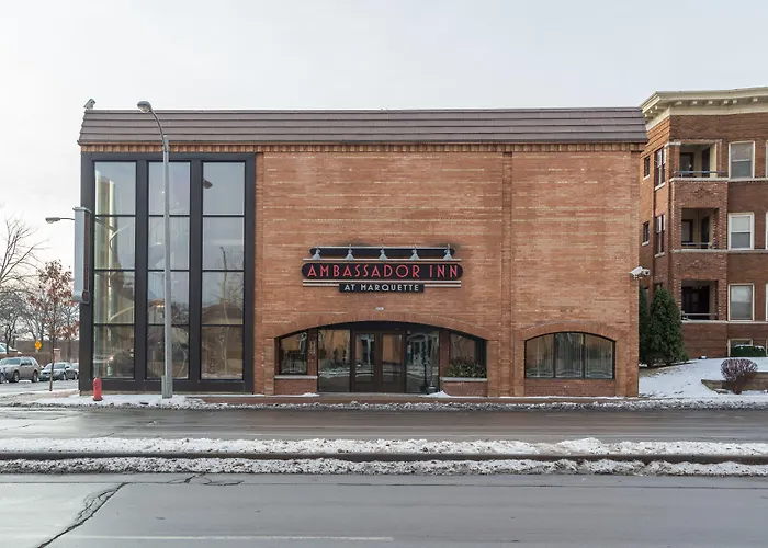 Ramada By Wyndham Milwaukee