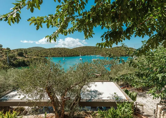 Sivota Deamaris Luxury Boutique Hotel