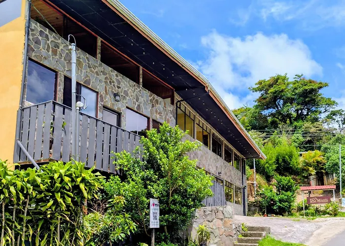 Miztli Lodge & Adventure