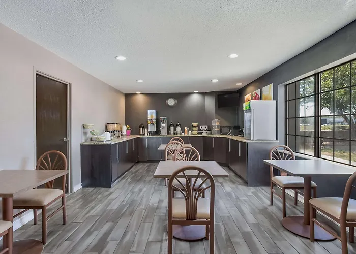 Americas Best Value Inn And Suites Lee'S Summit-Kansas City