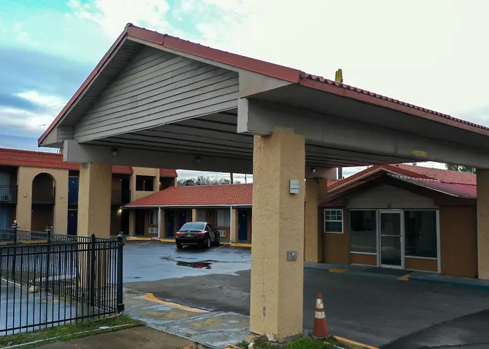 Days Inn By Wyndham Caddo Valley Arkadelphia