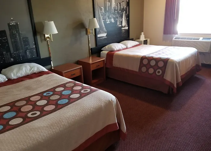 Super 8 By Wyndham Bellingham Airport/Ferndale Hotel