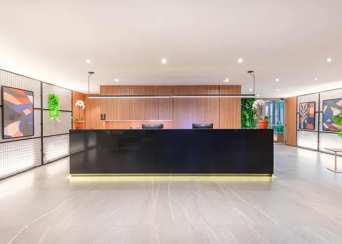 Cozzy Premium Paulista Hotel