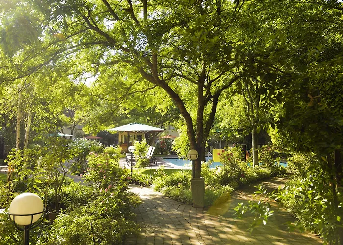 Protea Hotel By Marriott Johannesburg Balalaika Sandton