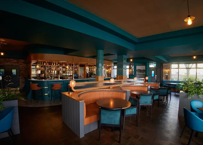 Waterford Marina Hotel