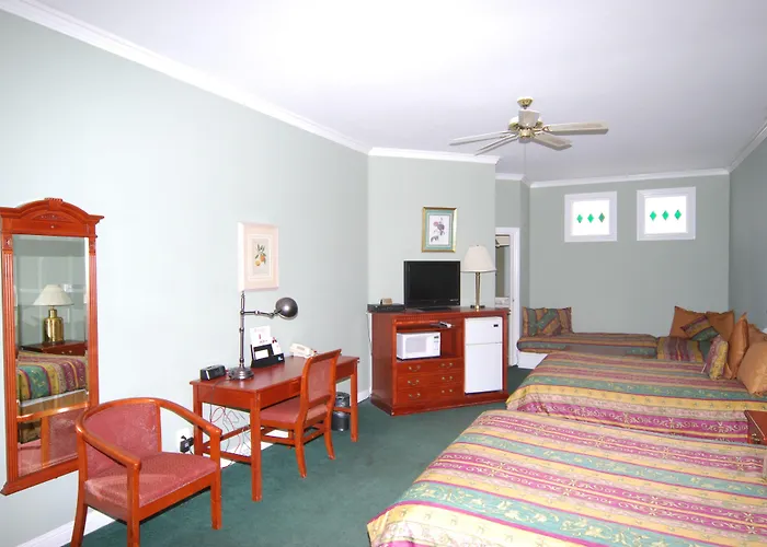 Rose Garden Inn