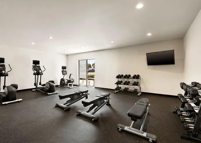 Fairfield Inn & Suites By Marriott Tulsa Central