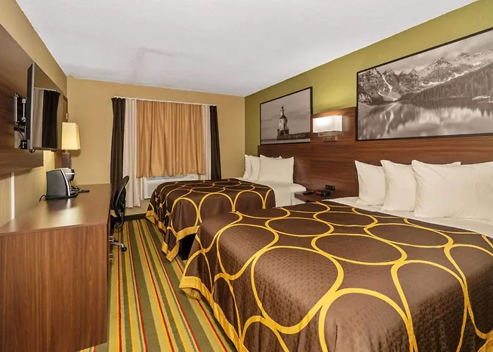 Super 8 By Wyndham Superior Wi