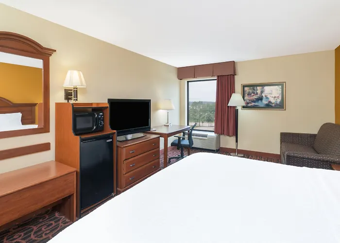 Hamilton Inn Birmingham-Bessemer