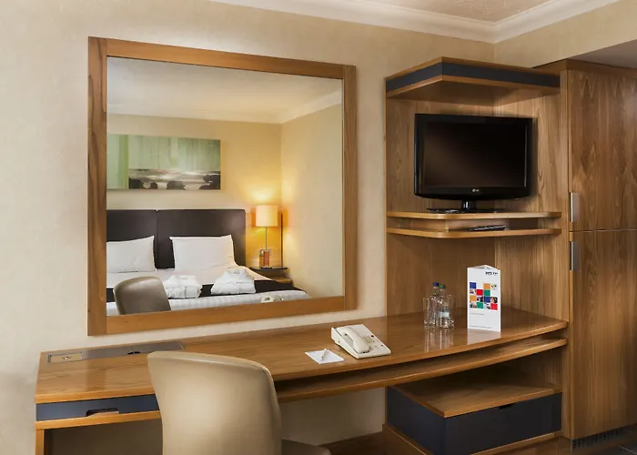 Park Inn By Radisson Cardiff City Centre
