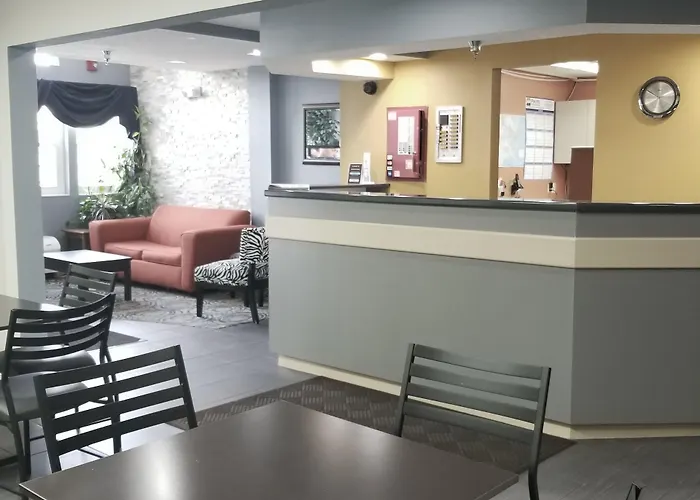 Microtel Inn & Suites By Wyndham Riverside