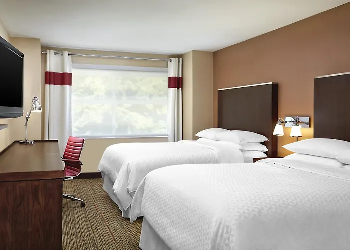 Four Points By Sheraton Surrey