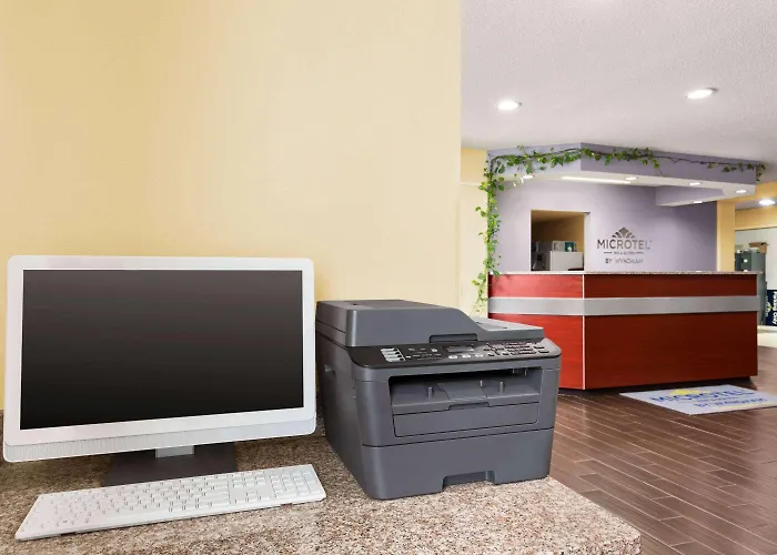 Microtel Inn & Suites By Wyndham Thomasville