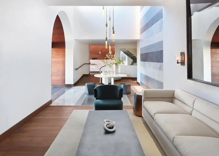 Casa Madrona Hotel&Spa
