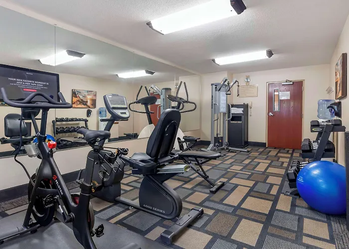 Best Western Plus Berkshire Hills Inn & Suites