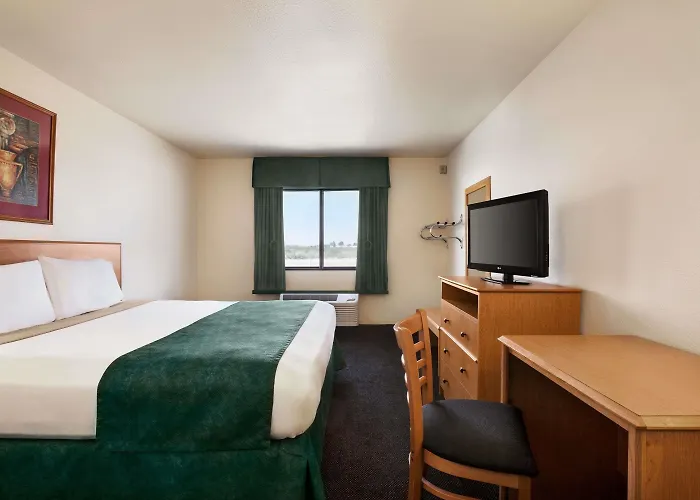 Travelodge By Wyndham Pecos