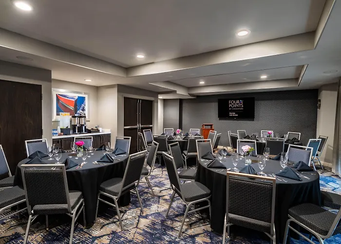 Four Points By Sheraton Charlotte - Lake Norman