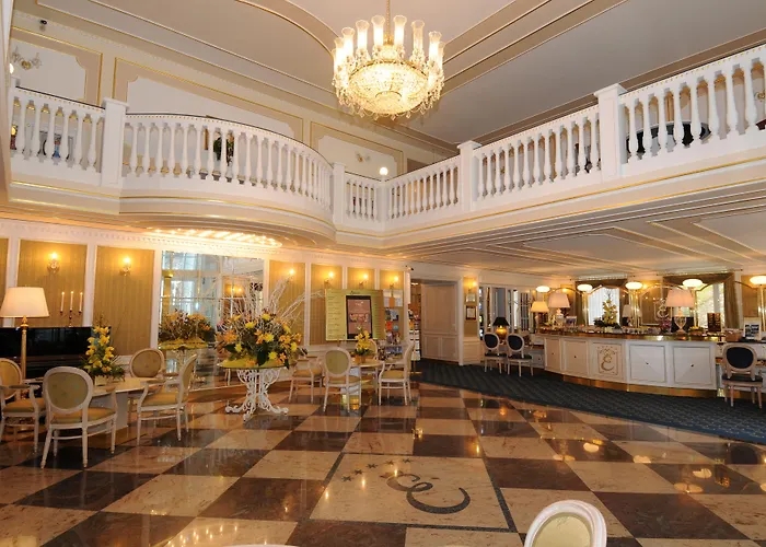 Esplanade Spa And Golf Resort