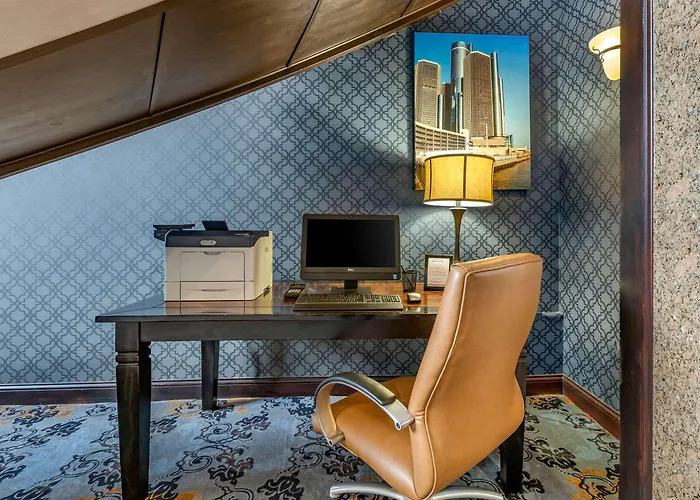 Comfort Suites Southgate-Detroit