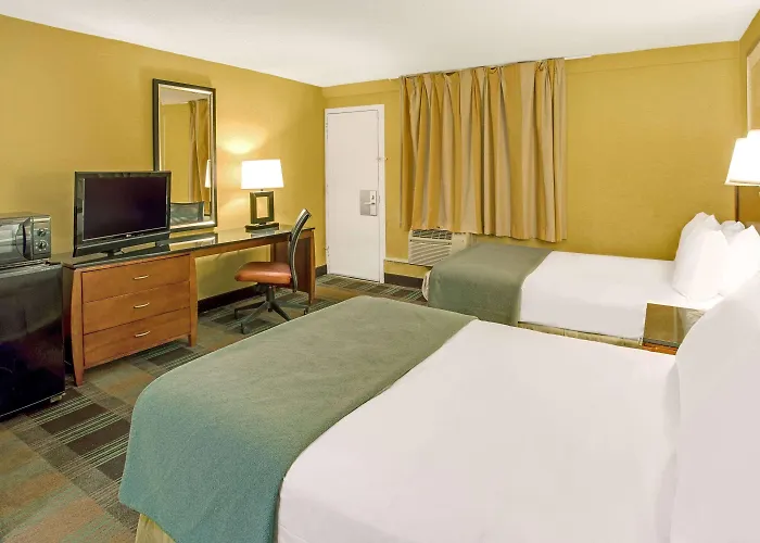 Travelodge By Wyndham Silver Spring
