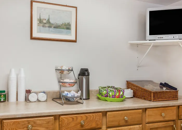 Travelodge By Wyndham Elkton University Area